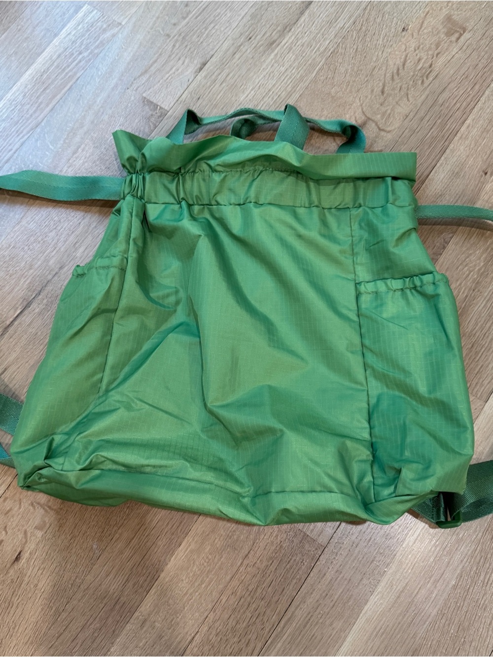 Vera Bradley Green Patterned Tote backpack with Floral Lining
